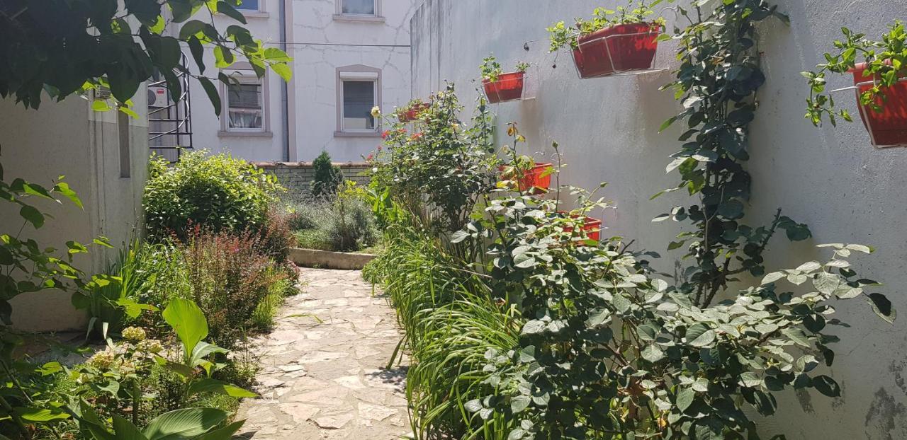 Garden Apartments Белград Экстерьер фото